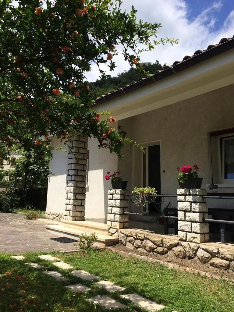Villa Marga, Private Garden, Patio, Miane Italië
